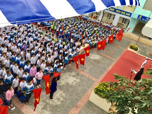 Giáo viên, học sinh trường TH Phúc Đồng với các hoạt động hướng tới kỉ niệm 36 năm ngày nhà giáo Việt Nam